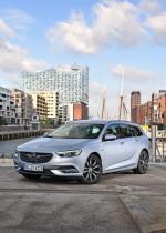 Opel Insignia Sports Tourer Turbo D 2017 года